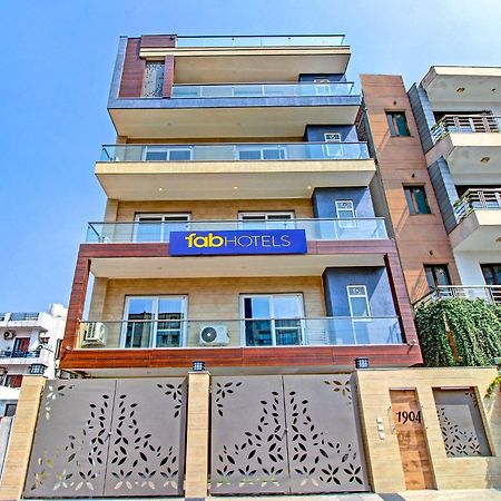 Fabhotel Soft Petals غورغاون المظهر الخارجي الصورة